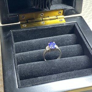 Sterling Silver 925 Ring w Blue Violet Gemstone – Tanzanite Look